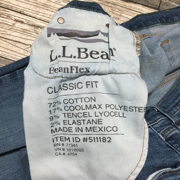 LL Bean Bean Flex Classic Fit Jeans Men’s 36x29 Med Wash Blue (Flaw Read) - Picture 11 of 12